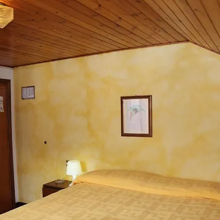 Edelweiss Bed & Breakfast Castione della Presolana
